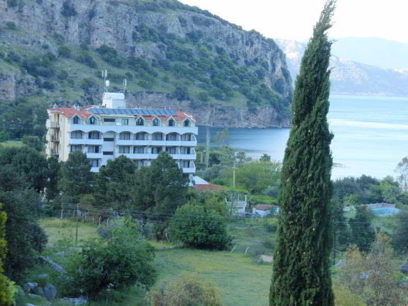 Verano Beach Hotel 伊丘美勒 外观 照片