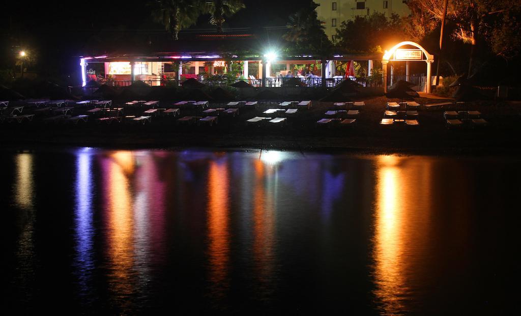 Verano Beach Hotel 伊丘美勒 外观 照片