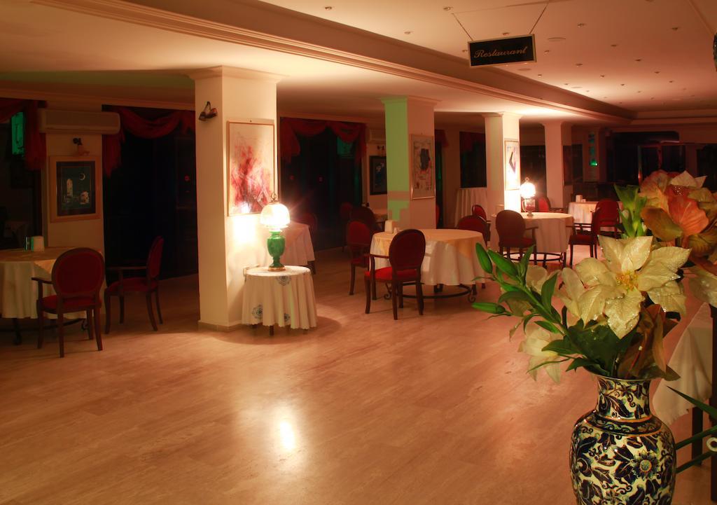 Verano Beach Hotel 伊丘美勒 外观 照片